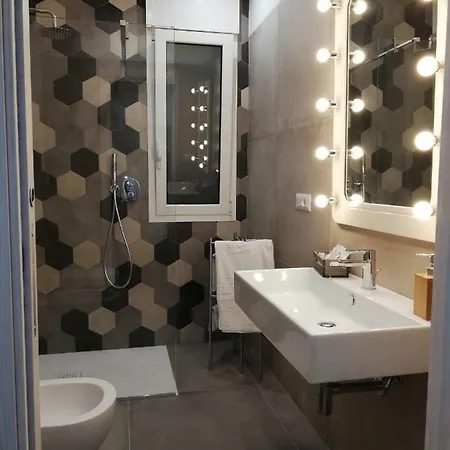 Dimora San Ferdinando 2 * Bari